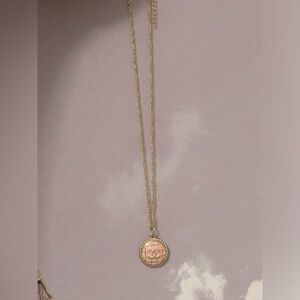 💕Gorgeous Authentic Chanel Necklace💕

❗️CLOSEST CLEAROUT❗️